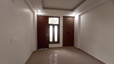 3 BHK + 2 Bath (1,250 sqft) Independent/Builder Floor for rent in Block A, Paryavaran Complex