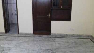 4 BHK + 3 Bath (1,800 sqft) Independent/Builder Floor for rent in Block B, Paryavaran Complex
