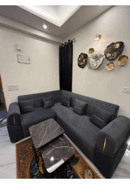 1 BHK + 1 Bath (425 sqft) Builder Floor for Rent in Block D, Paryavaran Complex