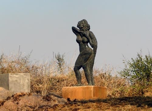 A statue in the garden of five senses