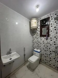 2 BHK + 2 Bath (950 sqft) Builder Floor for Rent in Block A, Paryavaran Complex