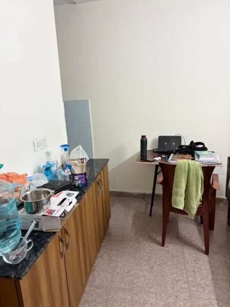 1 RK + 1 Bath (310 sqft) Flat/Apartment for Rent in Block E, Paryavaran Complex