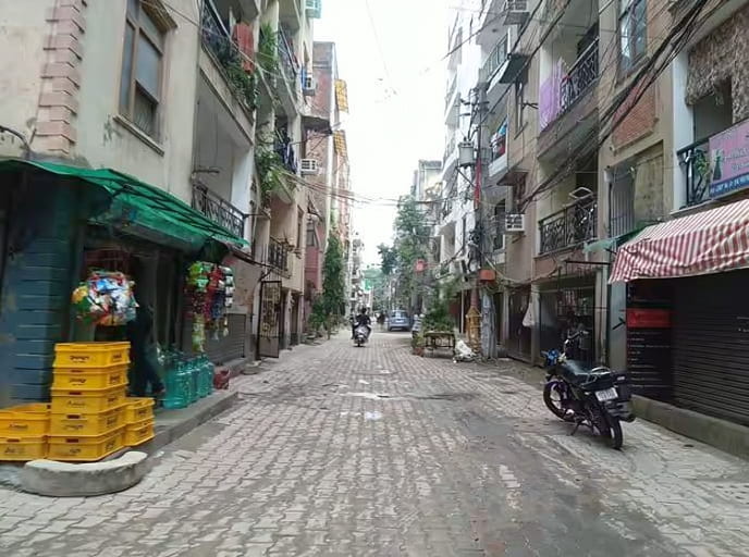 Paryavaran Complex Block A and B Street Image