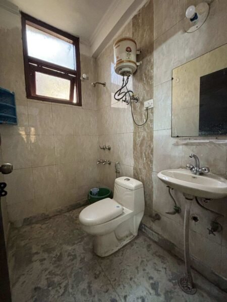 3 BHK + 3 Bath (1,575 sqft) Flat/Apartment for Rent in Anupam Enclave Phase 1